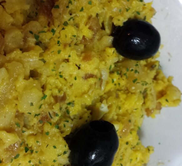 Bacalao Dorado o ''Bacalhau à brás''