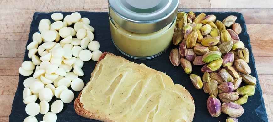 COMO PREPARAR CREMA DE CHOCOLATE BLANCO Y PISTACHOS CON THERMOMIX