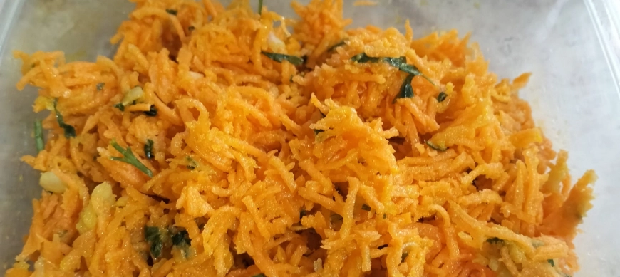 ENSALADA DE ZANAHORIA RALLADA