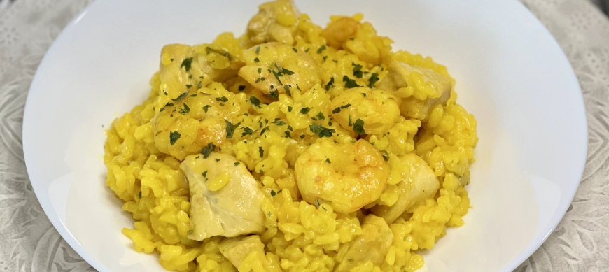 ARROZ CON POLLO Y LANGOSTINOS