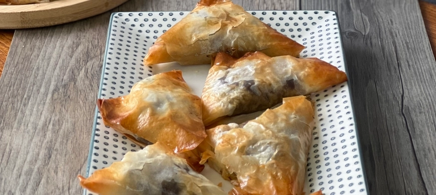 CRUJIENTES DE CARRILLERAS AL VINO OLOROSO EN THERMOMIX