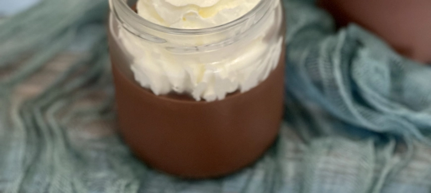 POSTRE DE CHOCOLATE Y NATA (DALKY® CASERO)