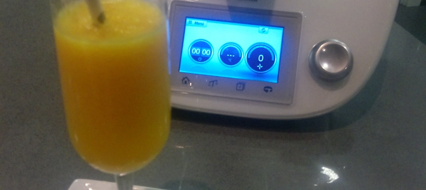 COMO PREPARAR COCTEL DE CAVA Y PIÑA CON THERMOMIX