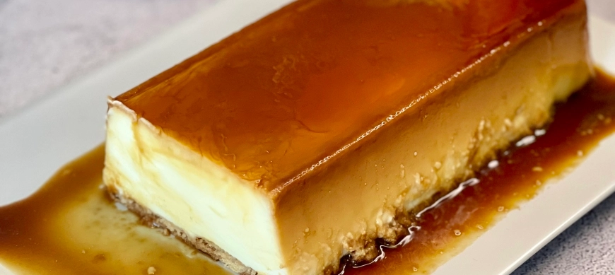 PASTEL RÁPIDO DE QUESO AL CARAMELO