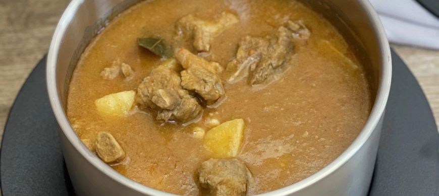 PATATAS GUISADAS CON COSTILLAS