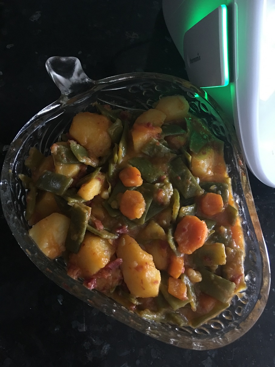 JUDIAS VERDES A LA JARDINERA