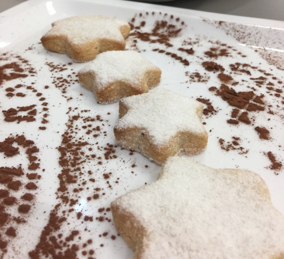 MANTECADOS DE ALMENDRA