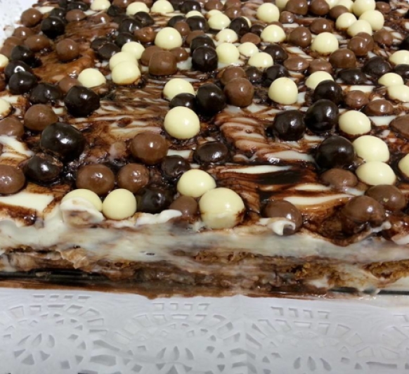 TARTA DE CHOCOLATE BLANCO