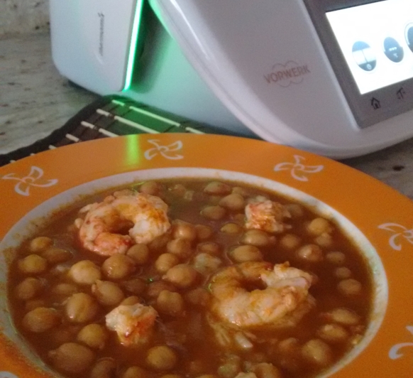 Garbanzos con Langostinos (Guiso de Mar y Tierra)